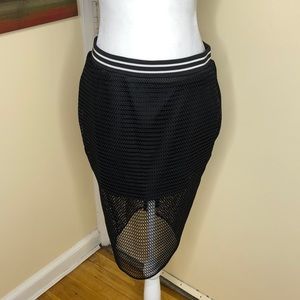 AFTER MARKET BLACK MESH SKIRT SIZE MEDIUM